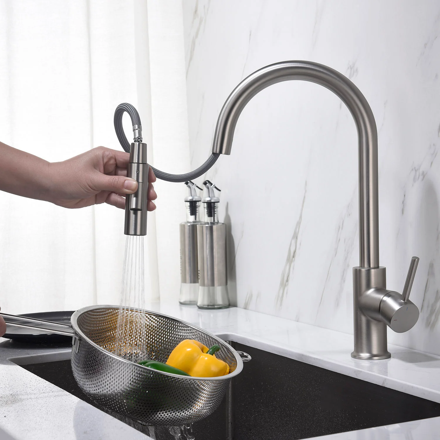 Blossom Single Handle Pull Down Kitchen Faucet – F01 206 - Image 16