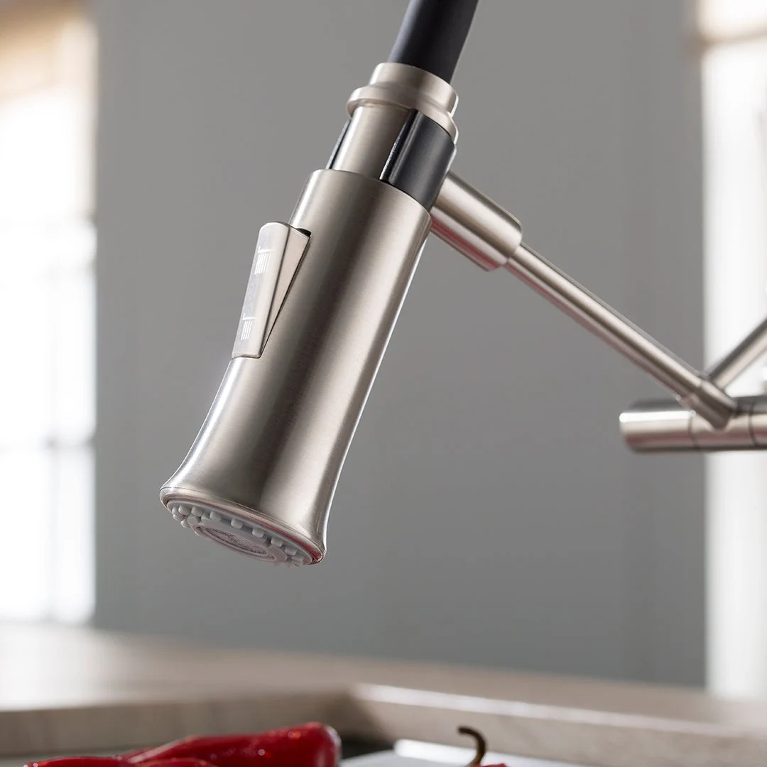 Blossom Single Handle Pull Out Kitchen Faucet – F01 209 - Image 3