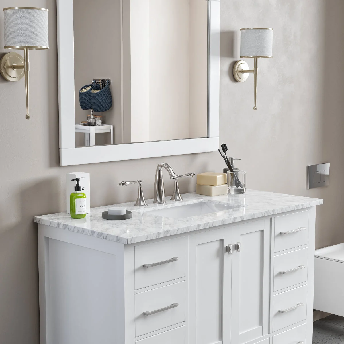 Eviva Aberdeen 48" Transitional Bathroom Vanity with White Carrara Marble Countertop and Undermount Porcelain Sink - Image 28
