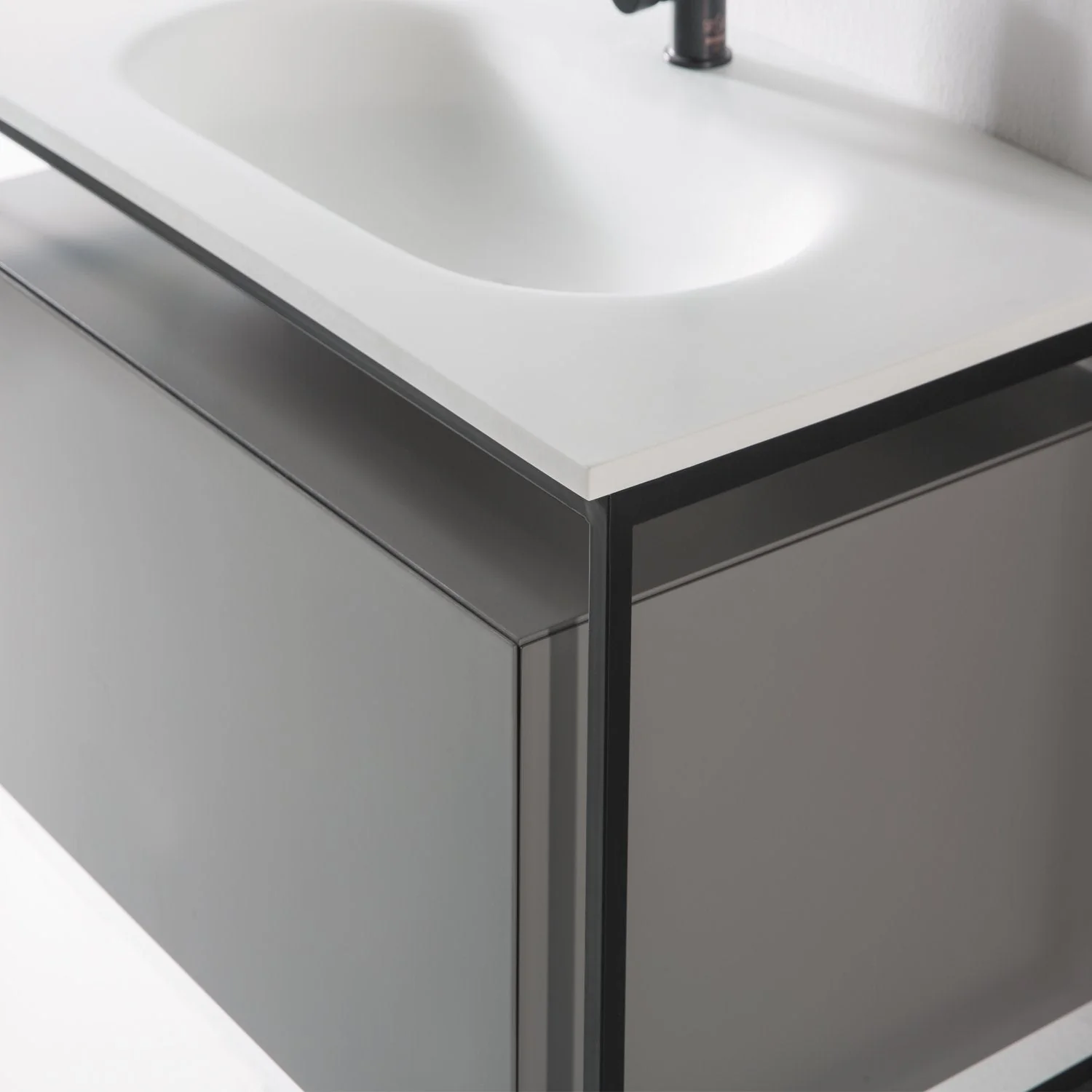 Eviva Modena 32" Wall Mounted Bathroom Vanity with White Integrated Solid Surface Countertop - Image 6