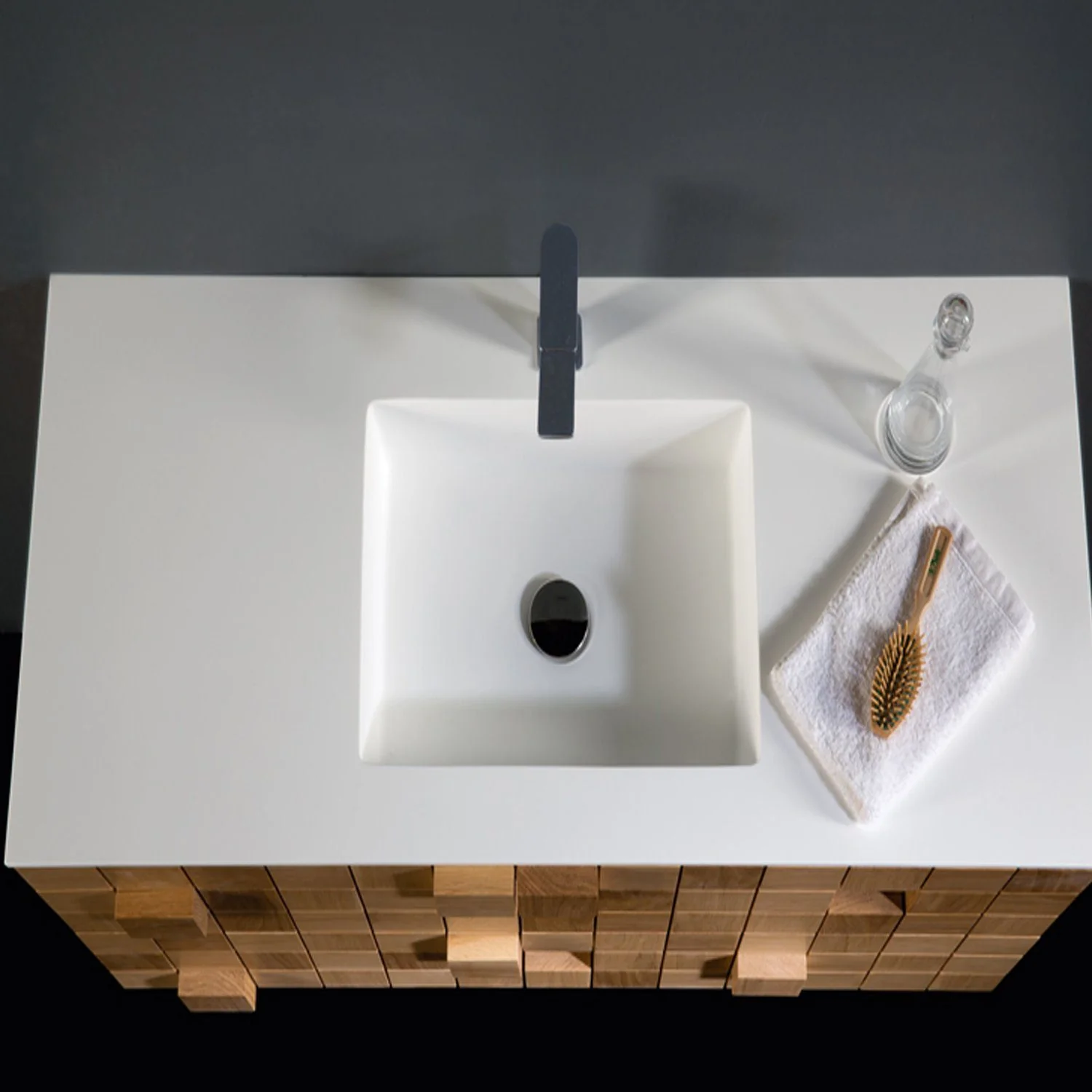 Eviva Mosaic 36" Wall Mounted Oak Bathroom Vanity with White Integrated Solid Surface Countertop - Image 2