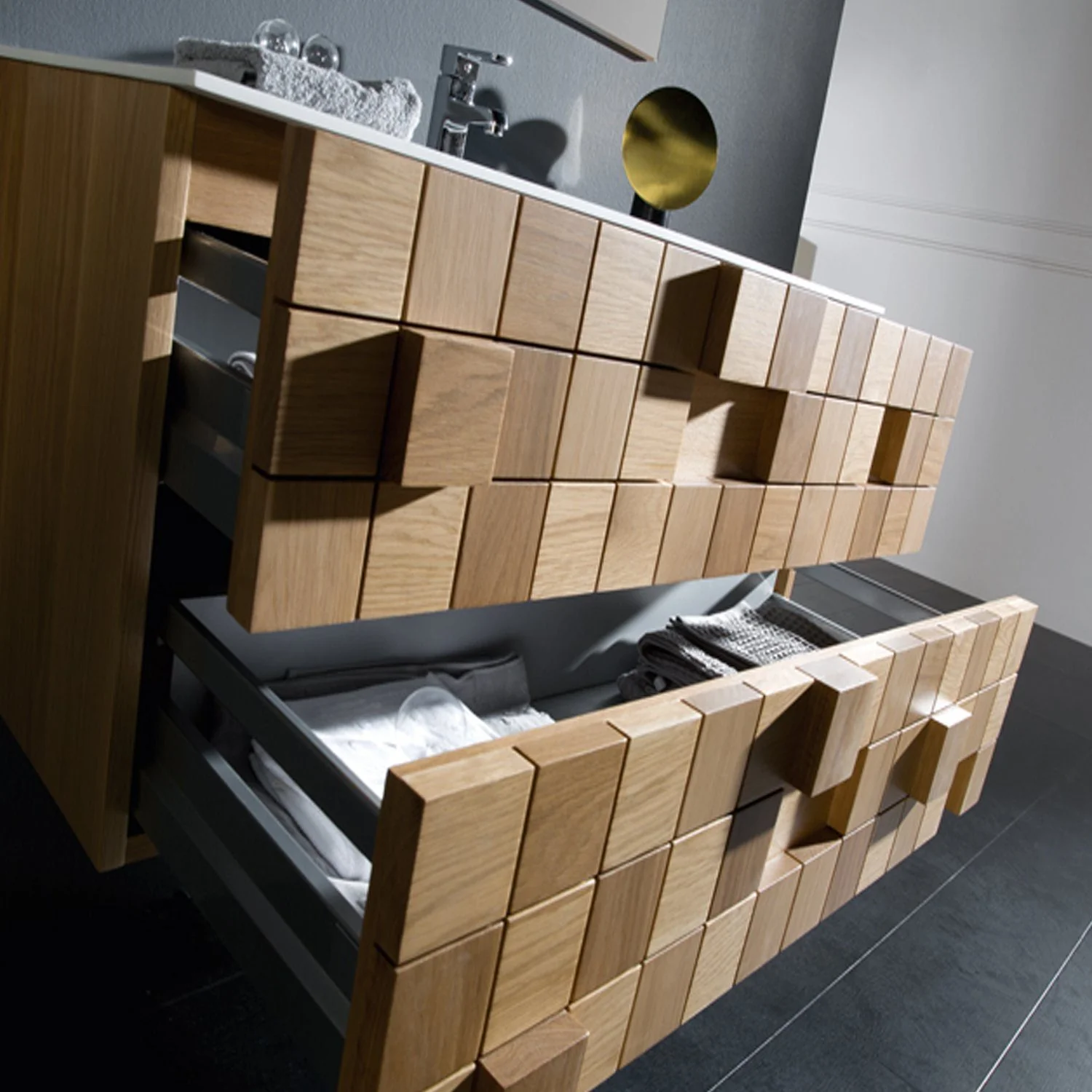 Eviva Mosaic 36" Wall Mounted Oak Bathroom Vanity with White Integrated Solid Surface Countertop - Image 3