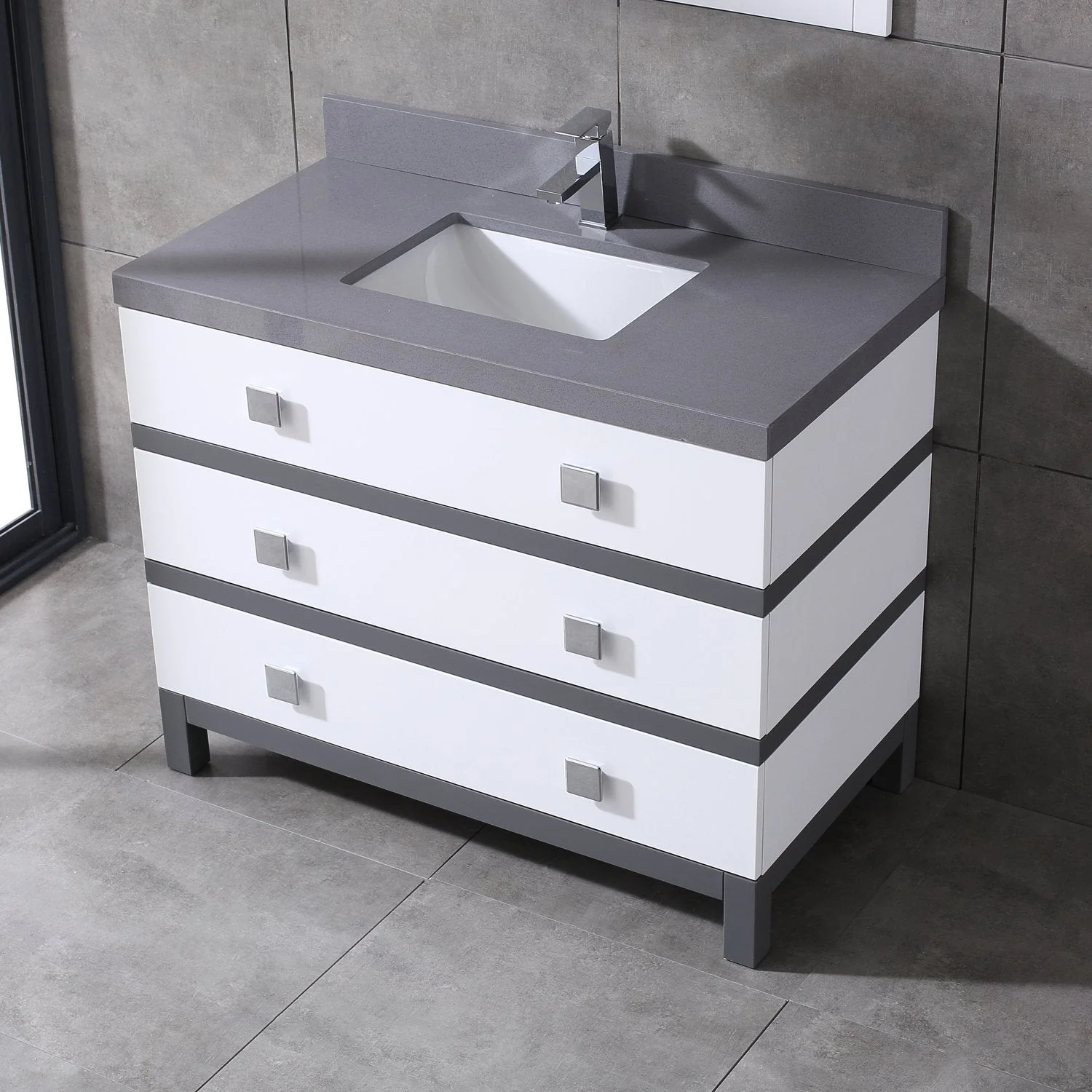 Eviva Sydney 42" Bathroom Vanity with Solid Quartz Countertop - Image 15