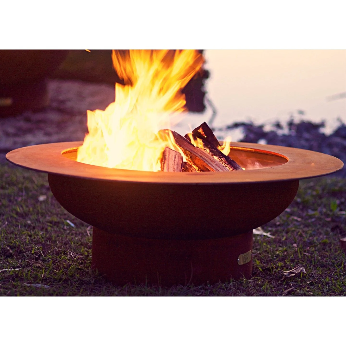 Fire Pit Art Saturn with Lid - Image 7