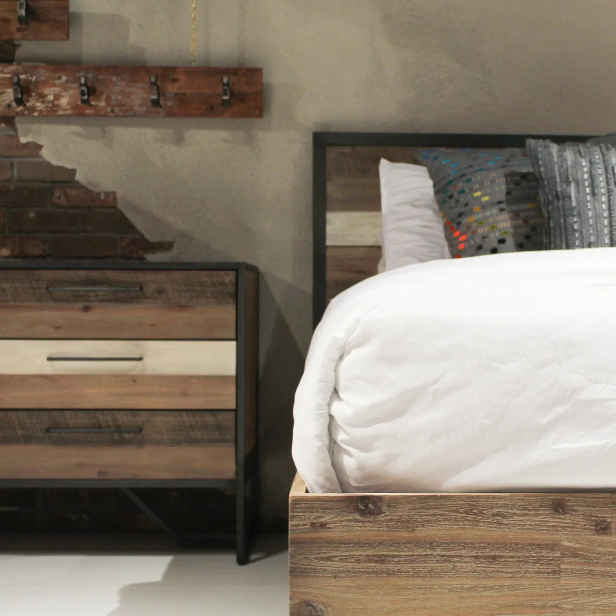 LH Imports Metro Havana 6 Drawer Dresser MHB006 - Image 3