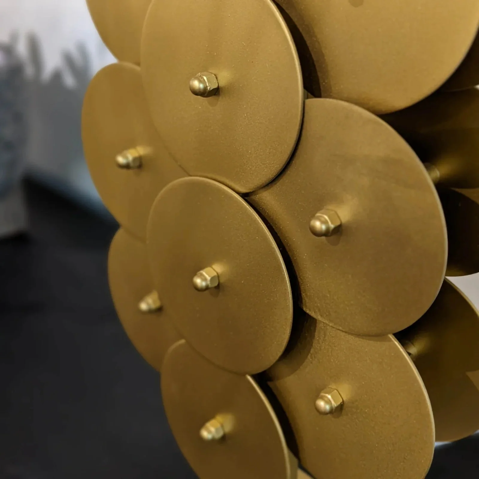 LH Imports Skye Brass Disc Lamp SKY012 - Image 5