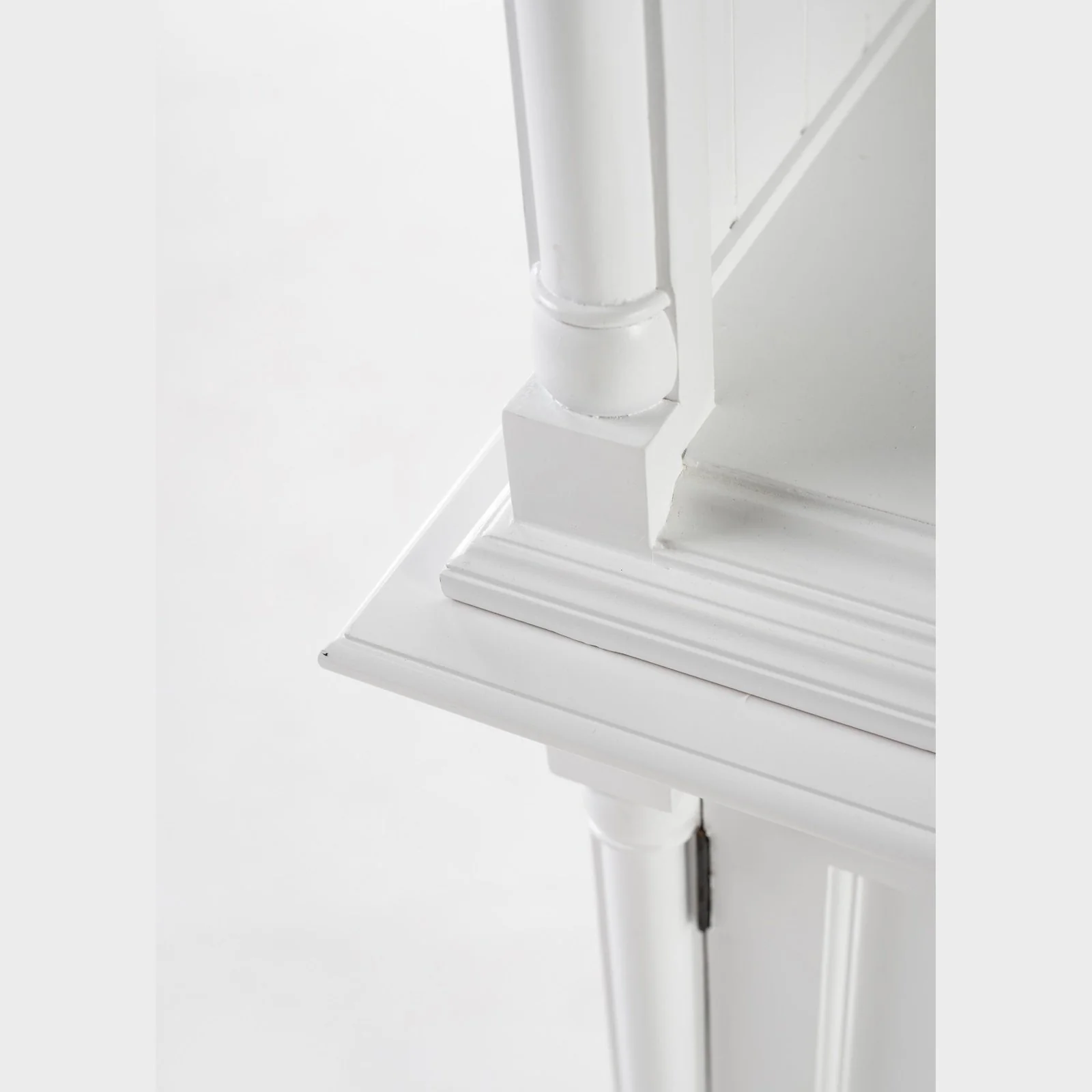 NovaSolo Provence Single-Bay Hutch Unit in Classic White CA638 - Image 40