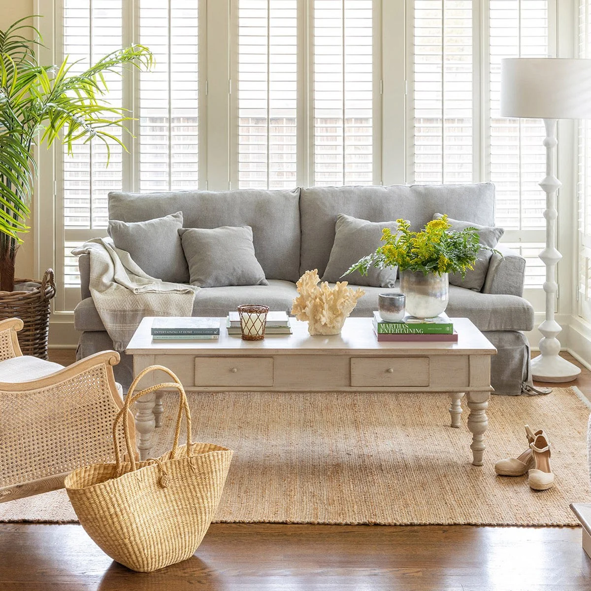 Park Hill Collections Coastal Cottage Ferme Coffee Table EFT20116 - Image 6
