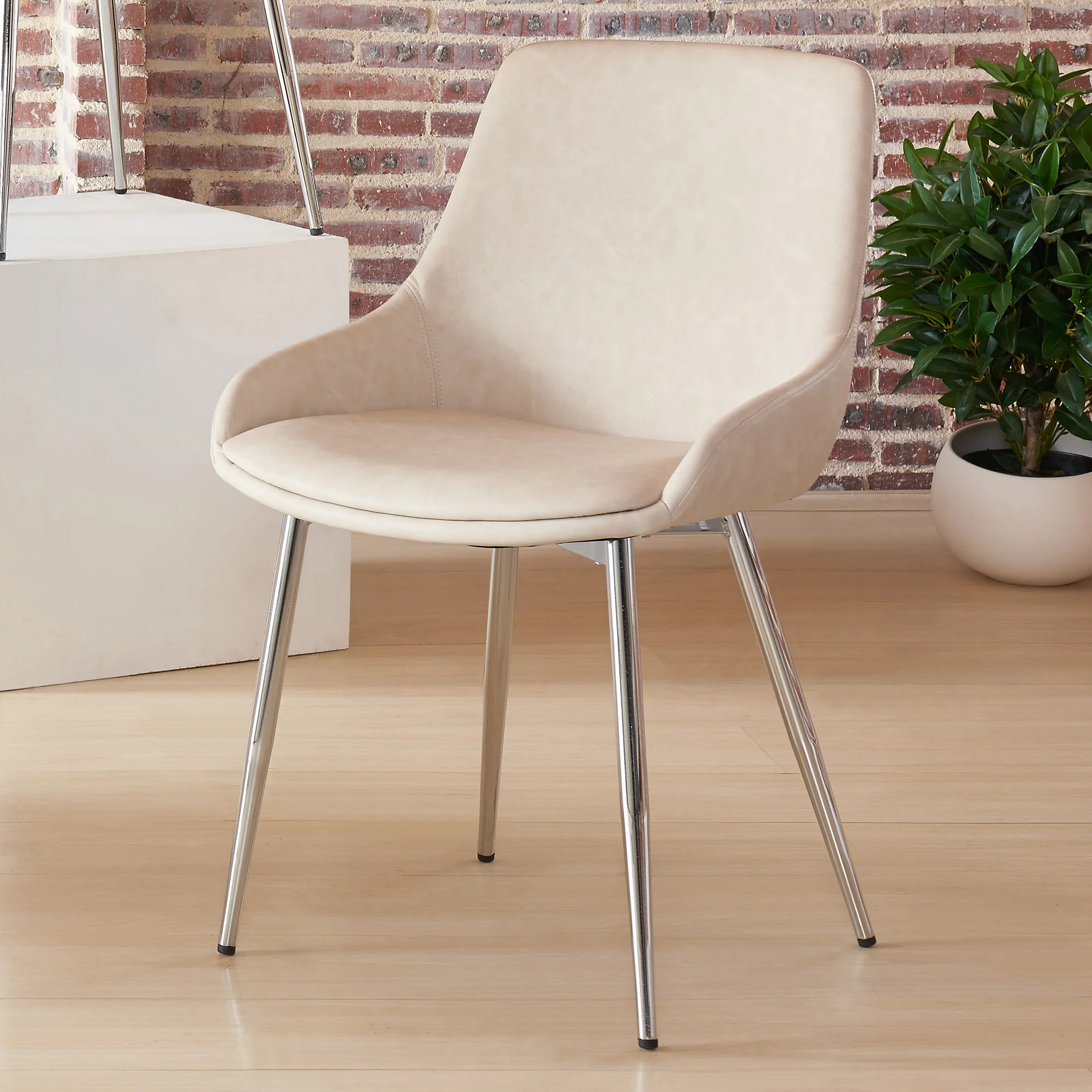 Worldwide Home Furnishings Cassidy-Side Chair Pu-Ivory Side Chair, Faux Leather, Set Of 2 202-330IV - Image 2